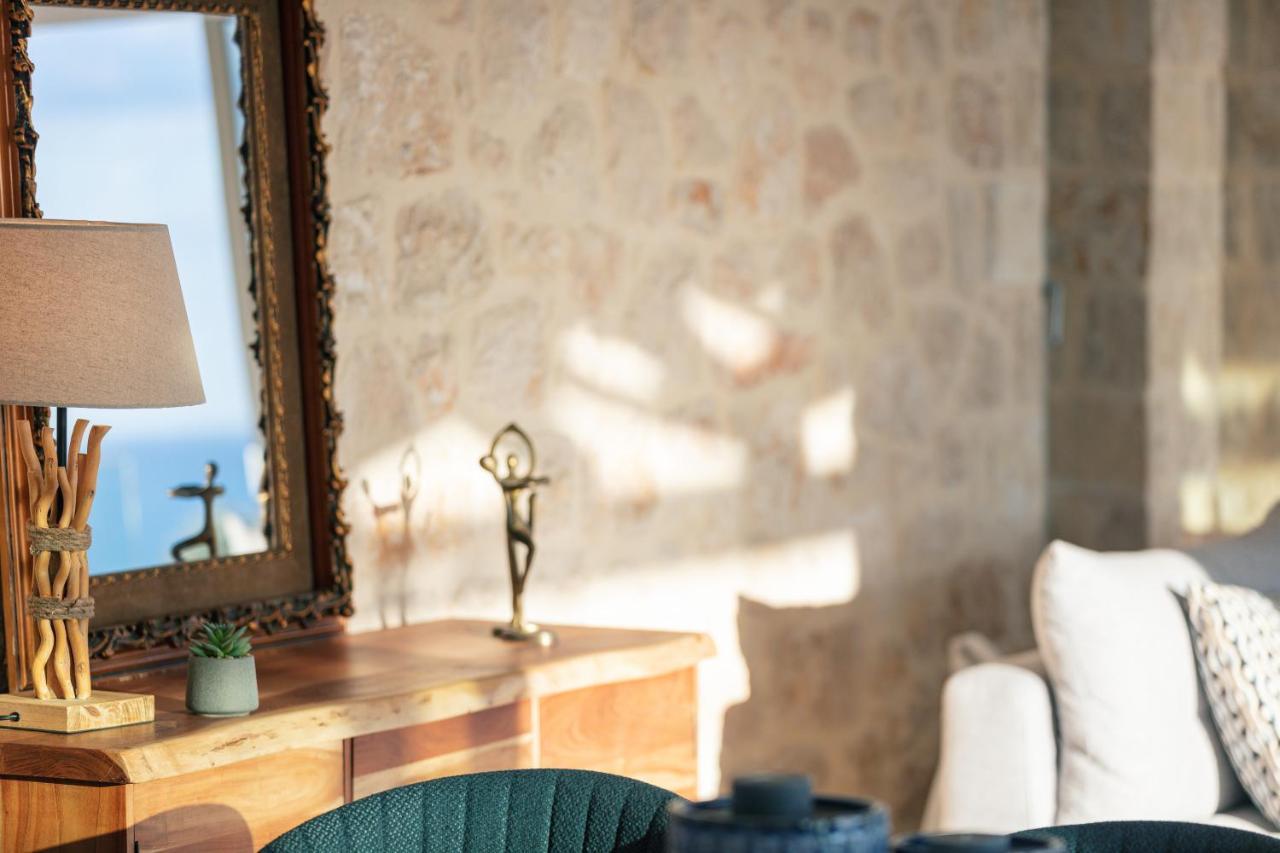 Rethymnian Gem Luxury Villa Gerani Chanion エクステリア 写真